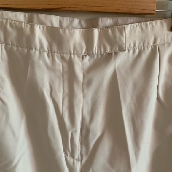Plus Size Brooks Golf Tan Golf Shorts Size 18 - Picture 3 of 6